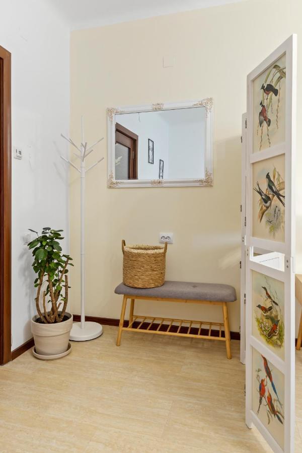 Upscale Studio, Walking Distance From The Old Town Bucharest Luaran gambar
